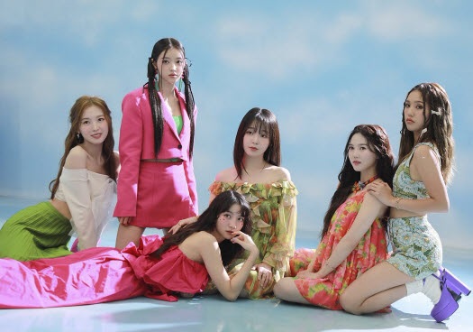 'Oh My Girl' - 